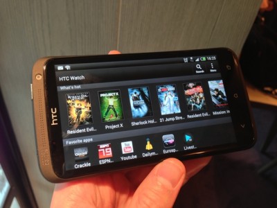 Сделать скриншот на htc one x