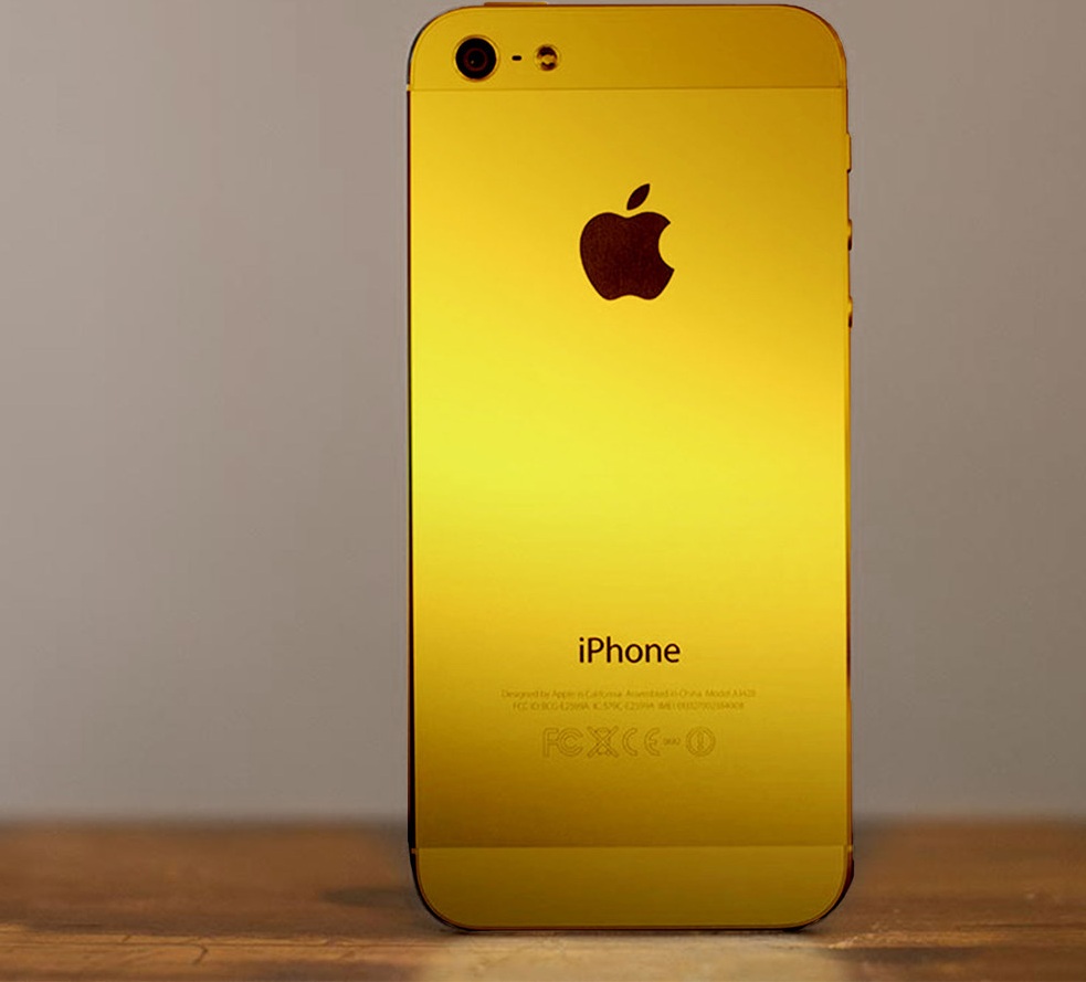 Золотой iphone. 11s Gold iphone. Iphone золотой. Айфон золотистый. Золотой телефон iphone.