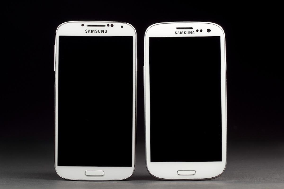 Можно ли самсунг. Samsung s3 vs s4. Samsung Galaxy s3 s4. Samsung Galaxy s4 3. Samsung s3 4.